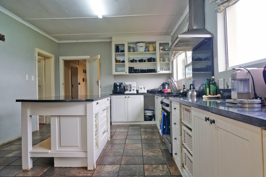 5 Bedroom Property for Sale in East London Rural Eastern Cape